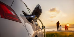 Легкость роуминга во время отпуска на электромобиле: E.ON предлагает датчанам фиксированную цену по всей Европе