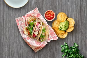 Сотрудничество OKQ8 и Taco Bar: расширение гастрономического предложения на АЗС в Швеции